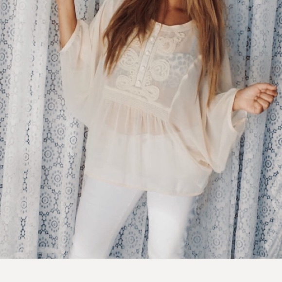 Forever 21 Tops - SALE ‼️Forever21 sz M/M sheer boho hippie blouse